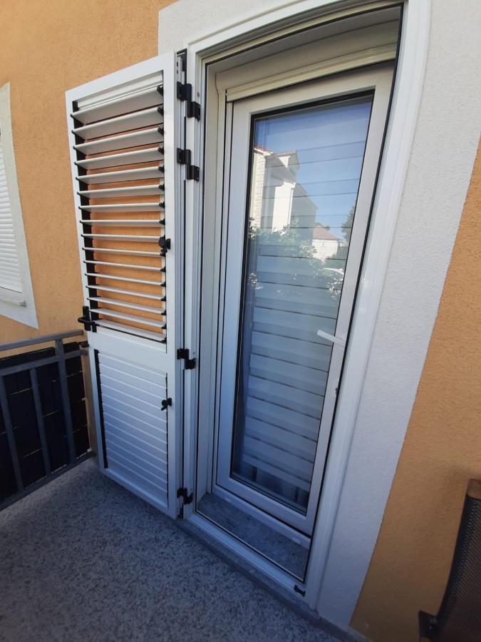 Apartment Radalj Kaštela Εξωτερικό φωτογραφία