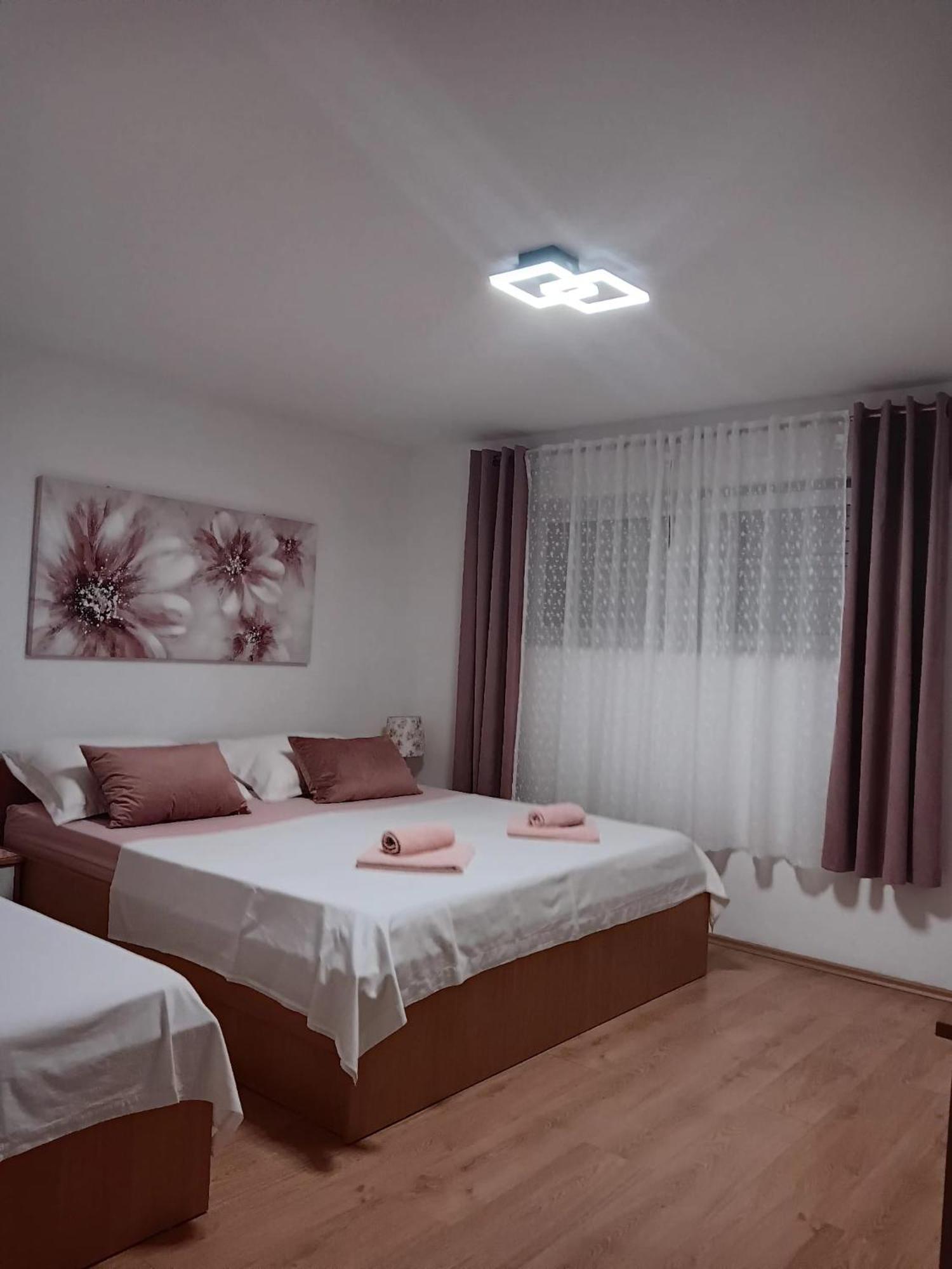 Apartment Radalj Kaštela Εξωτερικό φωτογραφία