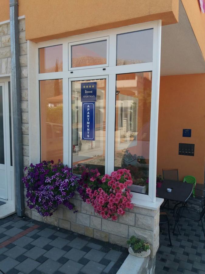Apartment Radalj Kaštela Εξωτερικό φωτογραφία