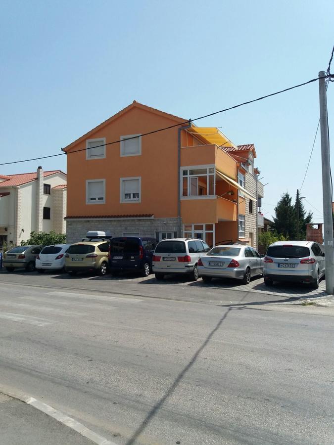 Apartment Radalj Kaštela Εξωτερικό φωτογραφία