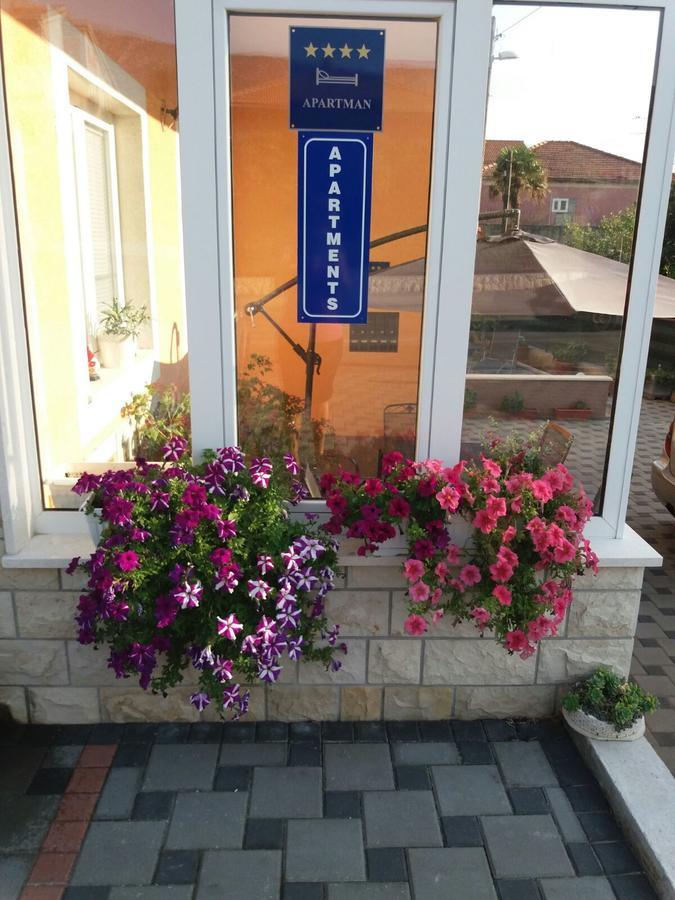 Apartment Radalj Kaštela Εξωτερικό φωτογραφία